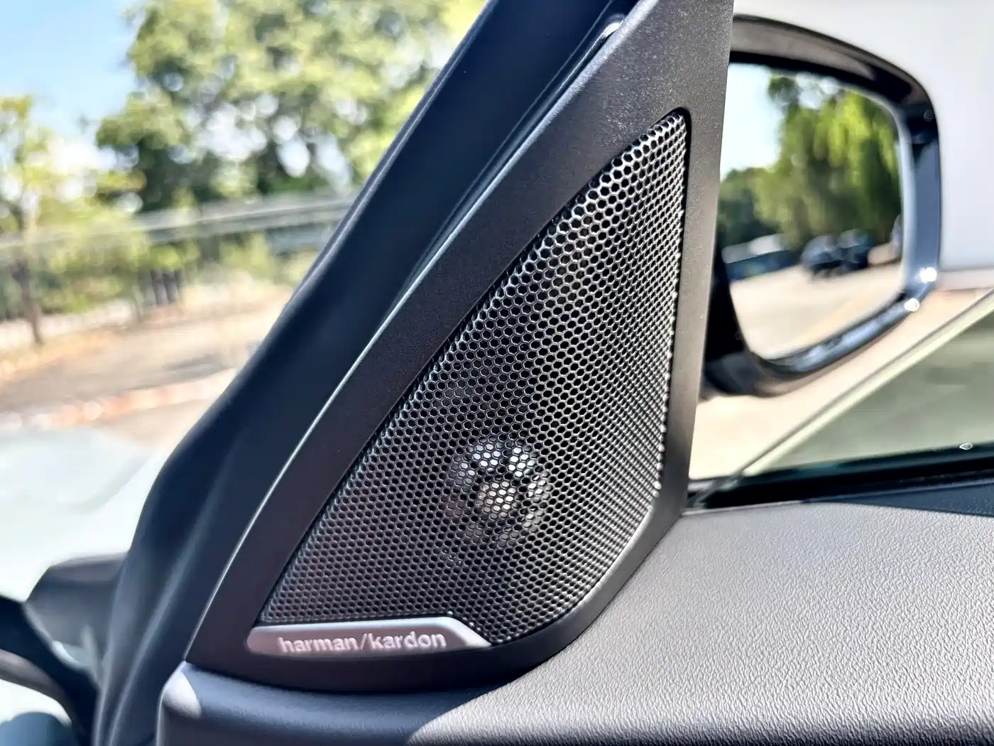 BMW 4 Series 2024 430i Gran Coupe M Sport Shadowline Package фото 15