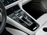 Photo 16 - Porsche Panamera
