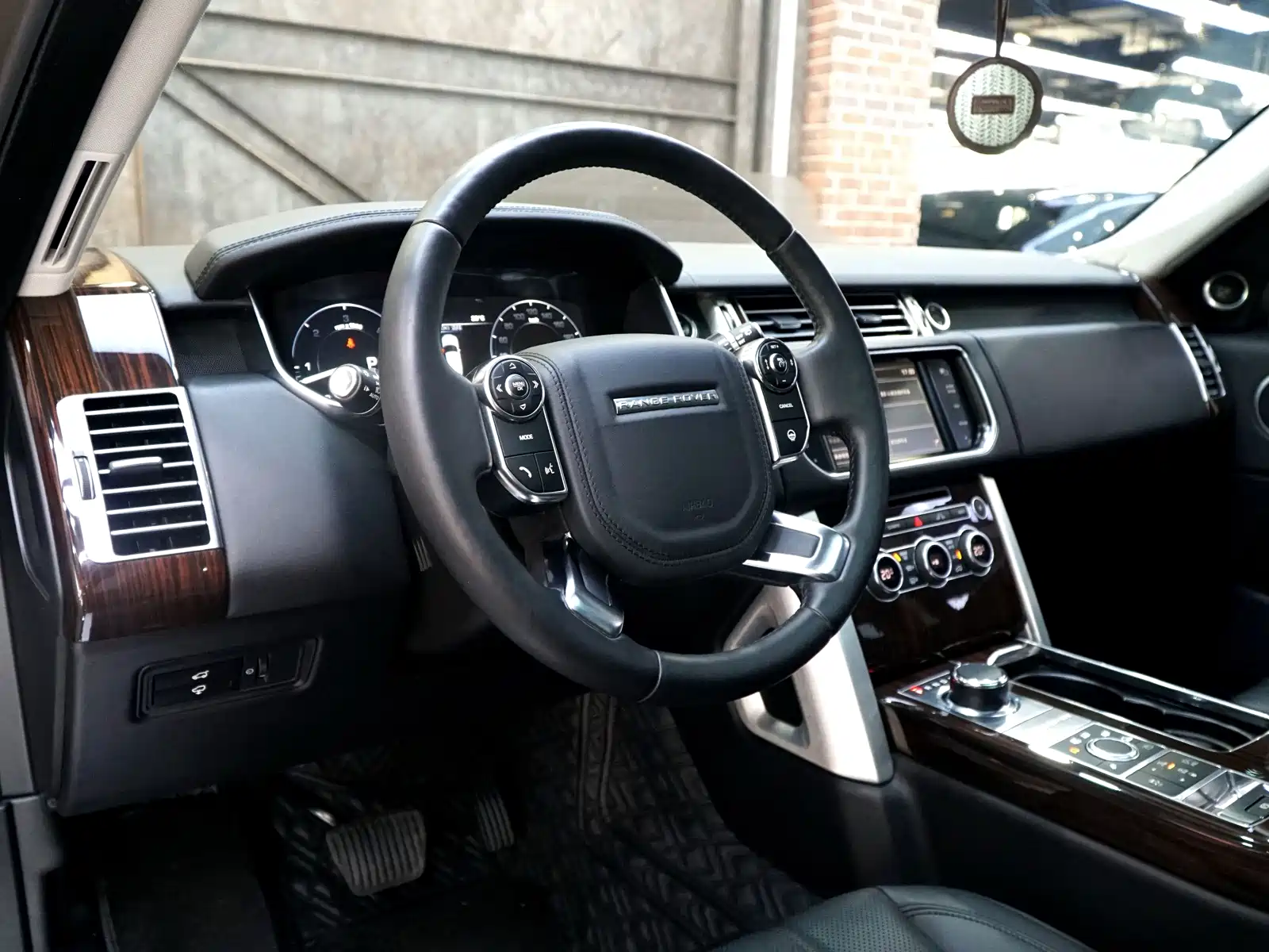 Фото 5 - Land Rover Range Rover