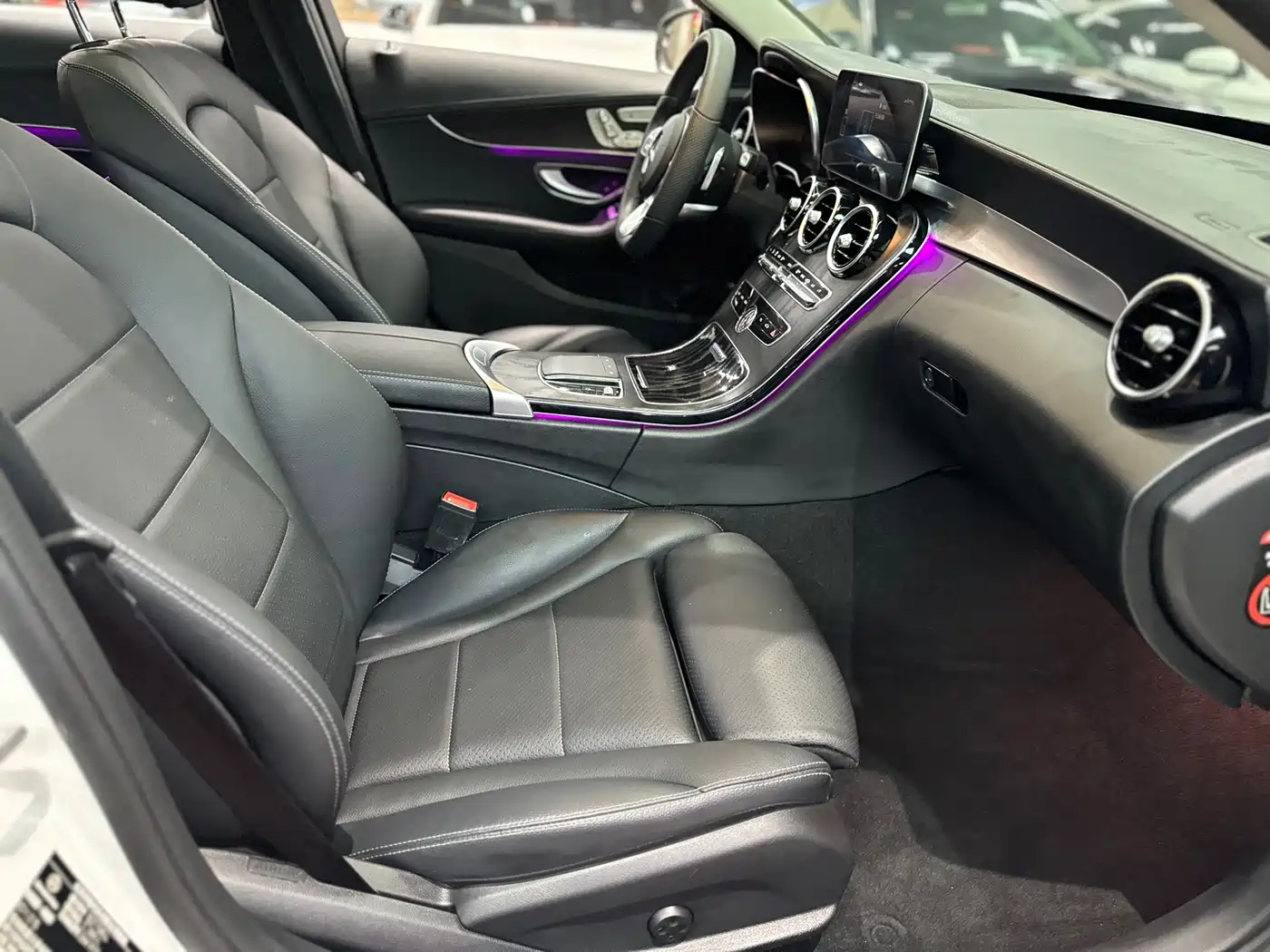 Mercedes-Benz C-Class 2021 C 260 L Sport Starry Exclusive Edition фото 37