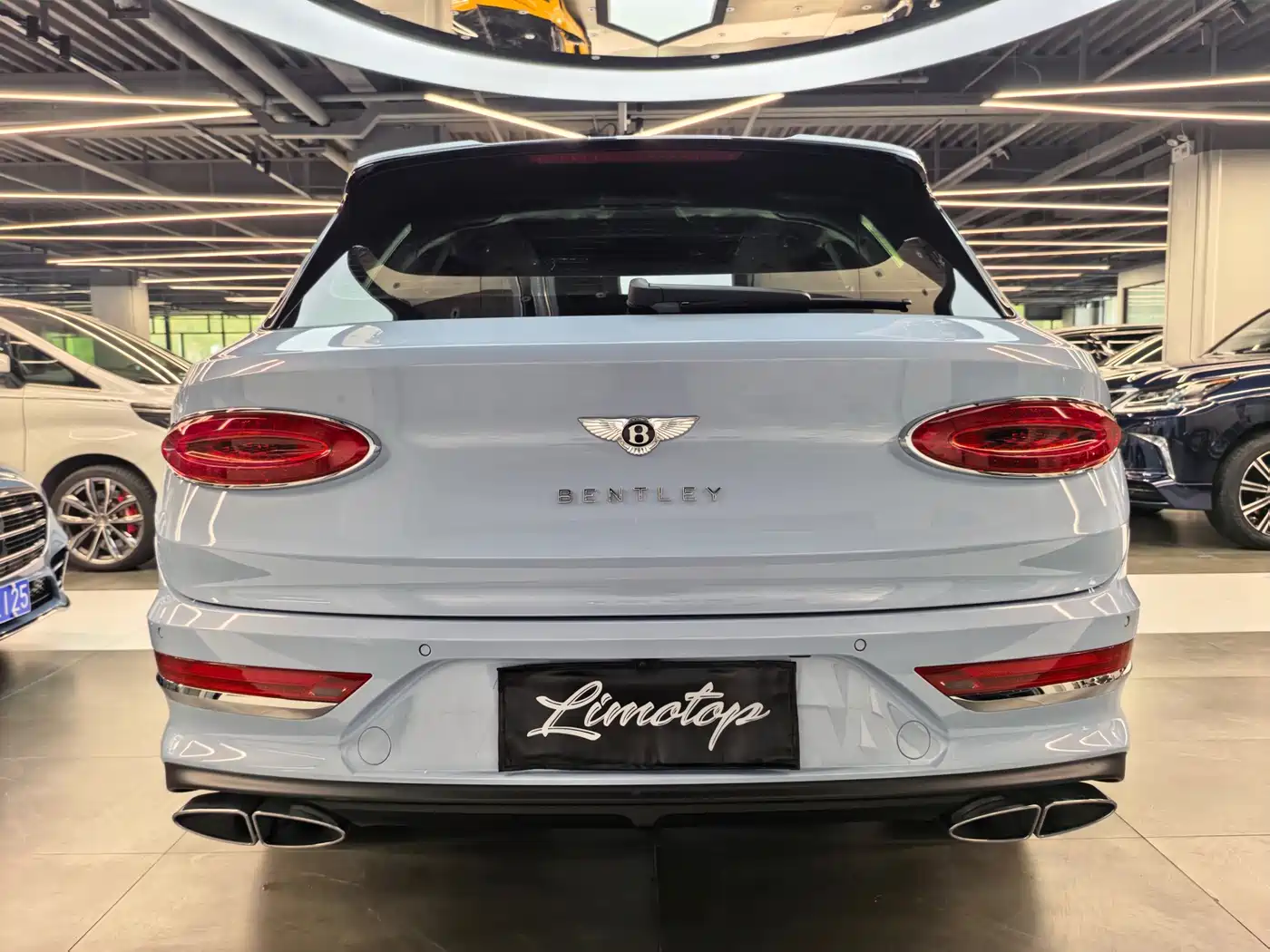 Bentley Bentayga 2025 2026 4.0T V8