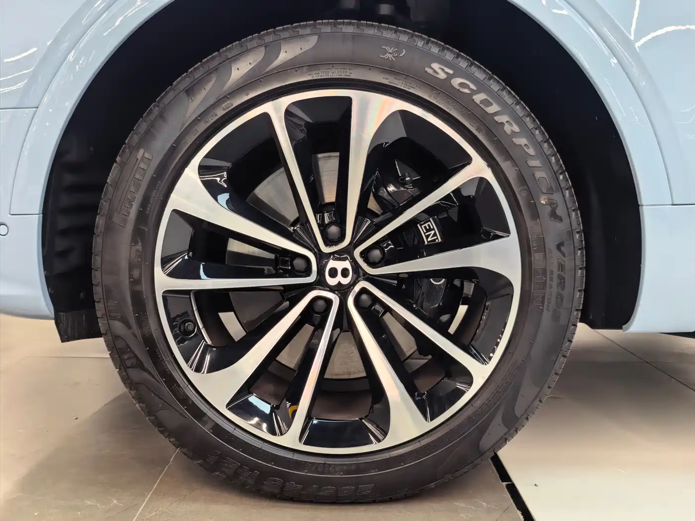 Bentley Bentayga 2025 2026 4.0T V8
