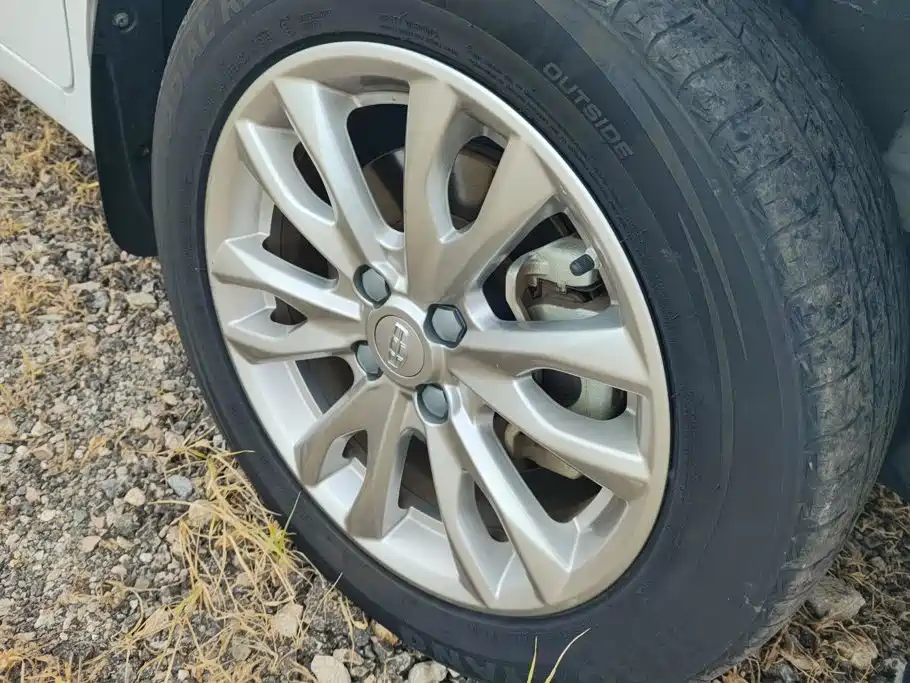 Geely Vision 2019 2019 Upgrade 1.5L CVT Luxury China VI