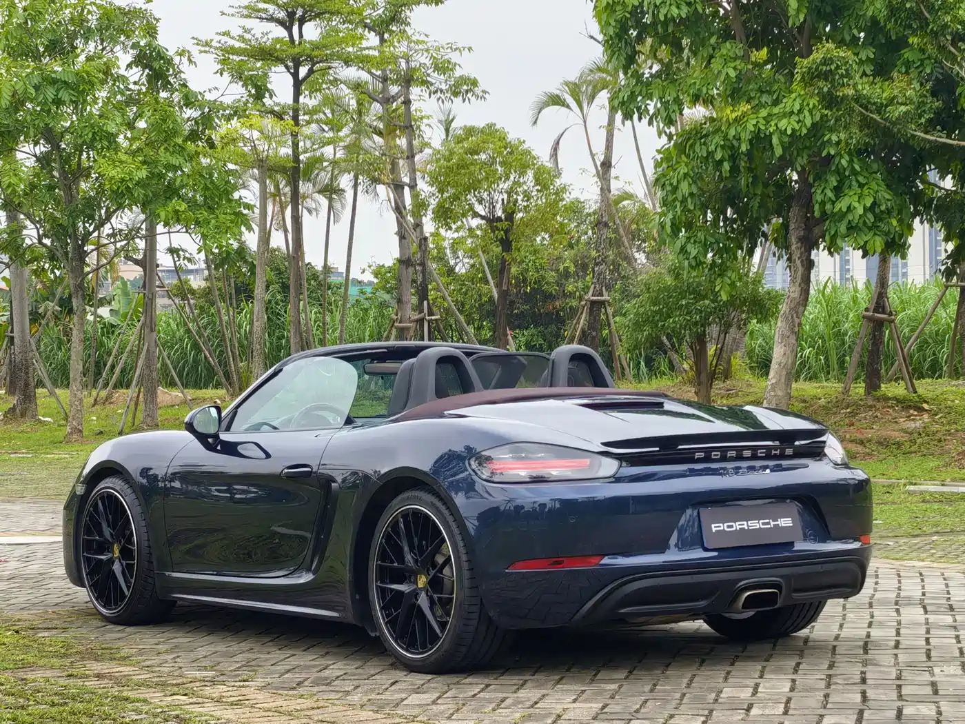 Porsche 718 2018 Boxster 2.0T фото 7