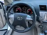 Photo 14 - Toyota Highlander