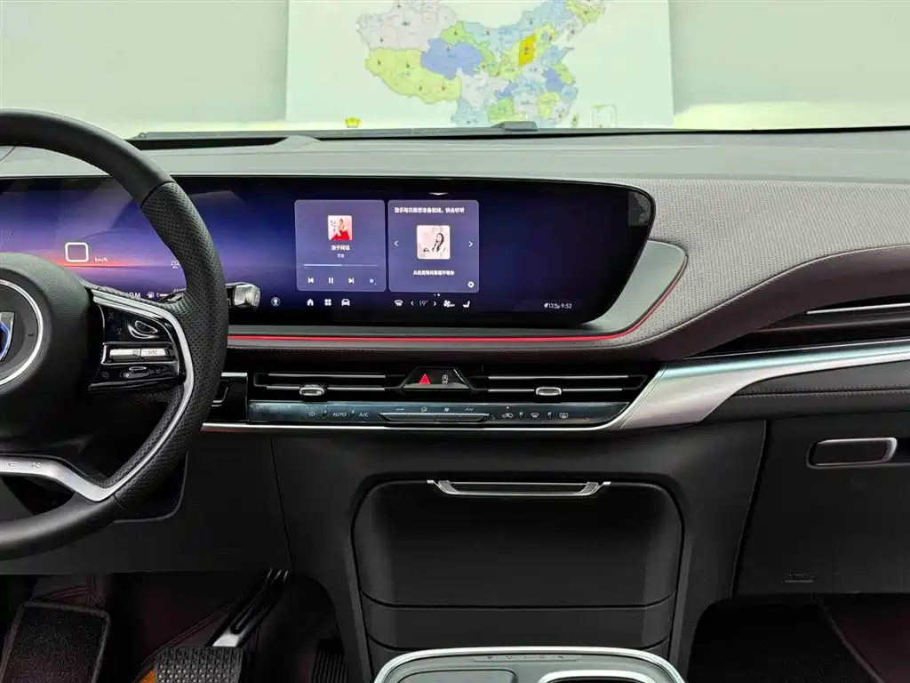 Buick Century 2025 2.0T 7-Seater World Edition фото 12
