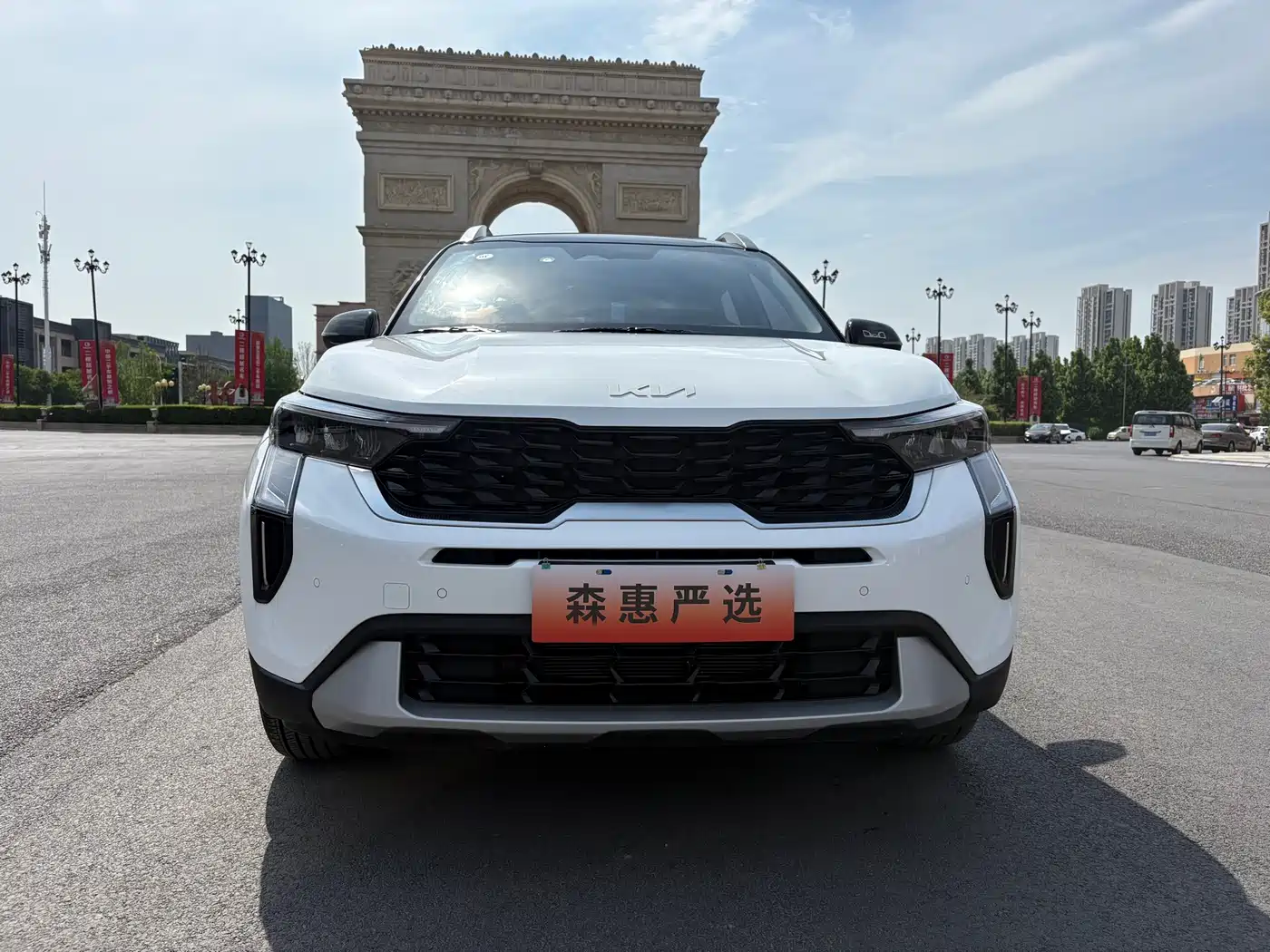 Kia Sonet 2024 1.5L Luxury Smart Edition фото 2