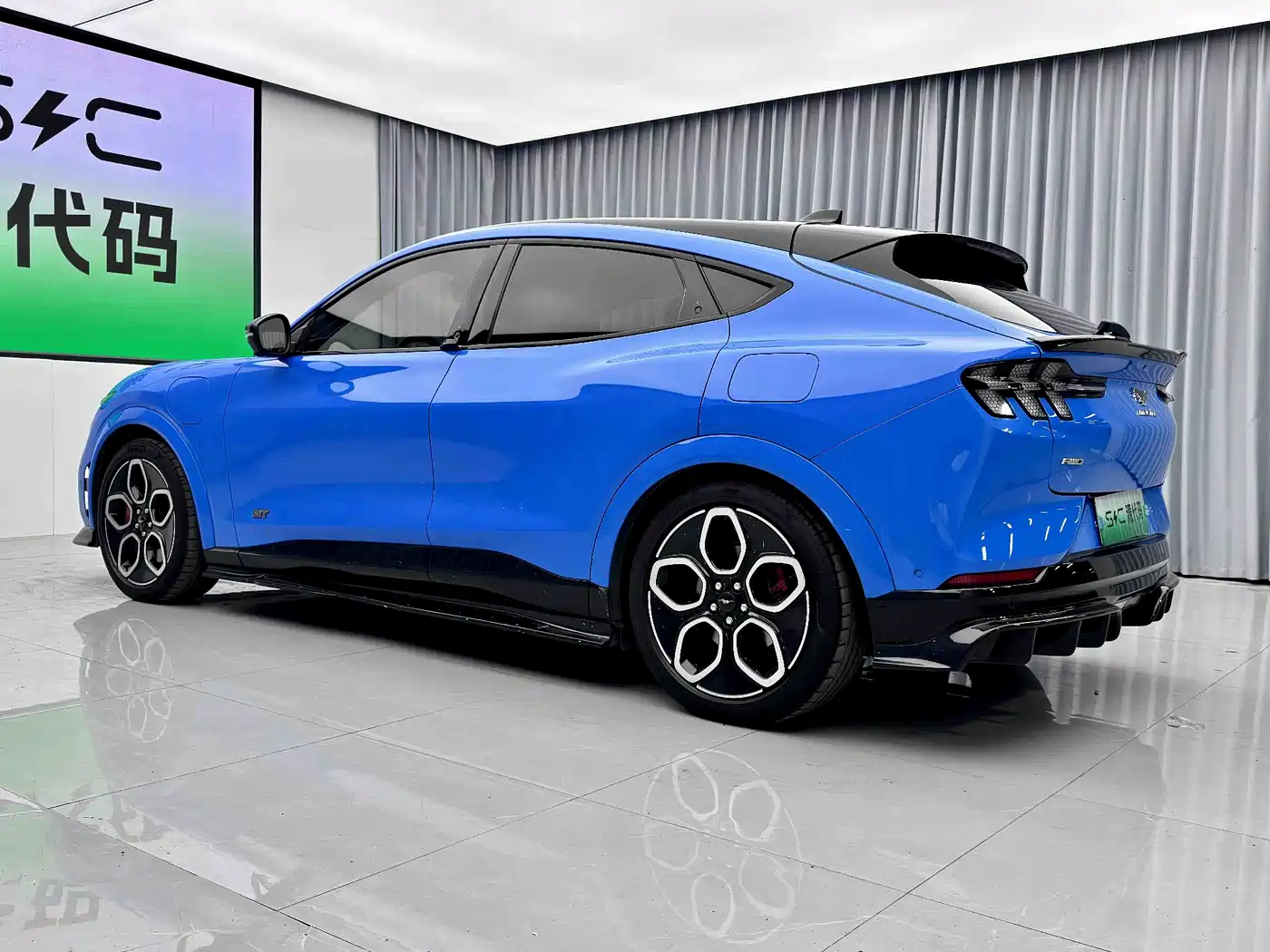 Ford Mustang Mach-E 2022 2021 GT First Edition