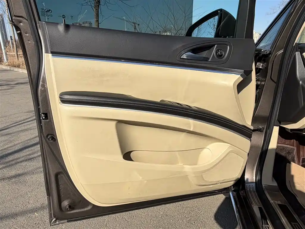 Buick GL8 2023 Land Business Class 652T Luxury фото 18