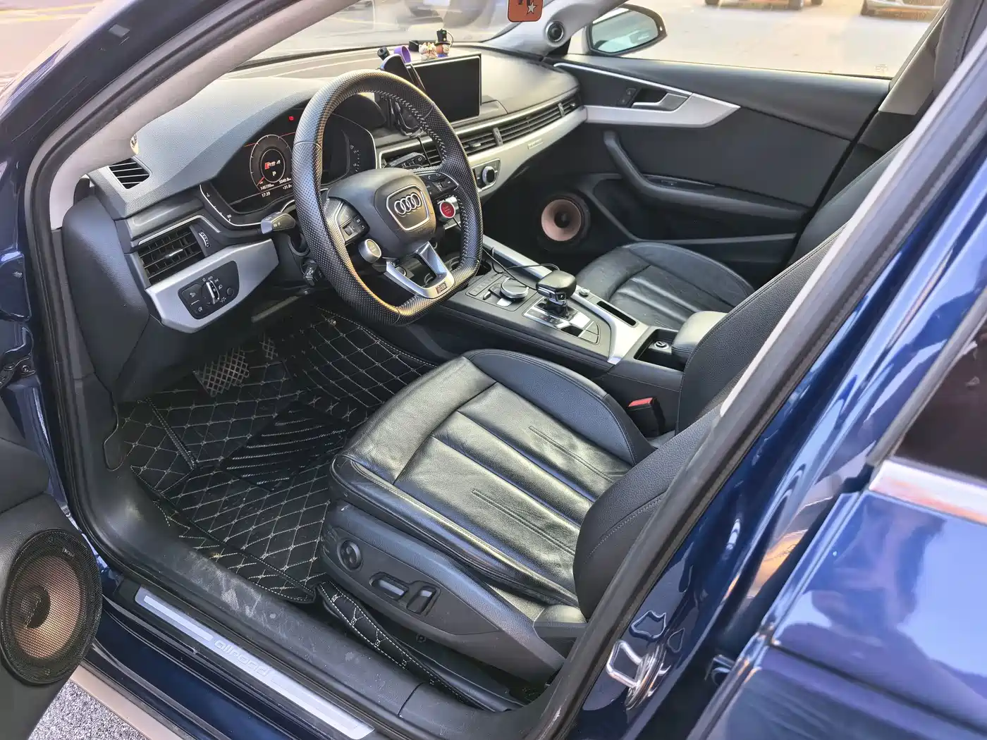 Audi A4 (Import) 2017 2017 45 TFSI allroad quattro Fashion