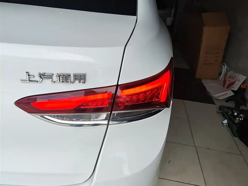 Buick Excelle 2018 15T DCT Progressive (China V) фото 8