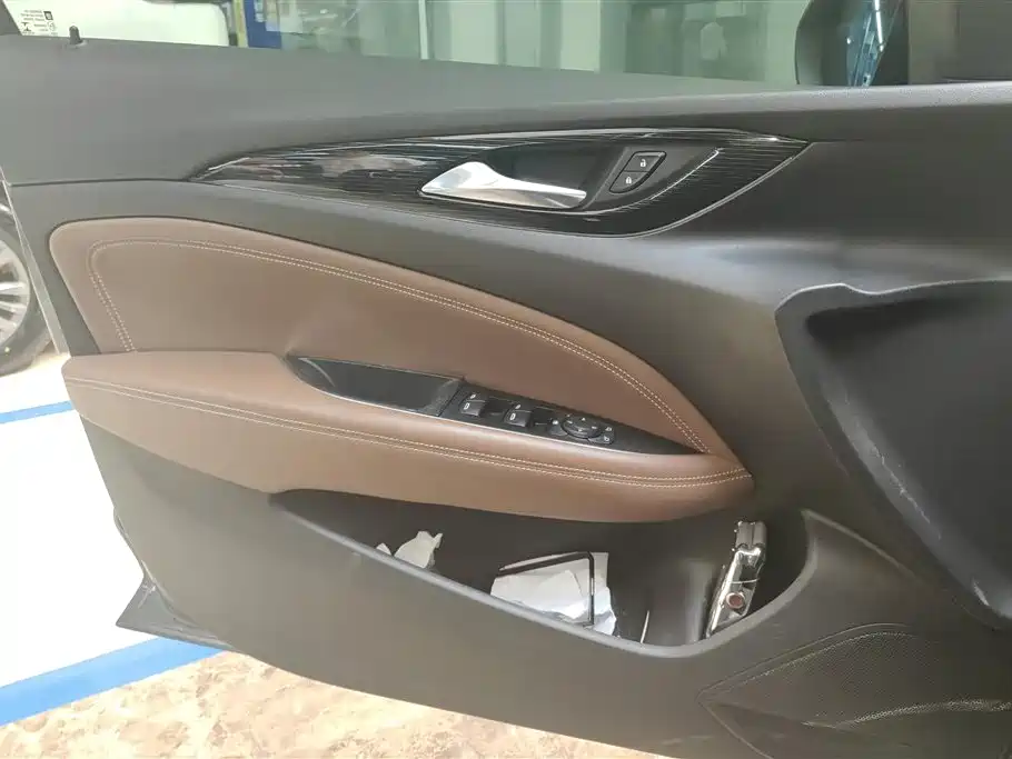Buick Regal 2019 20T Elite China VI фото 7
