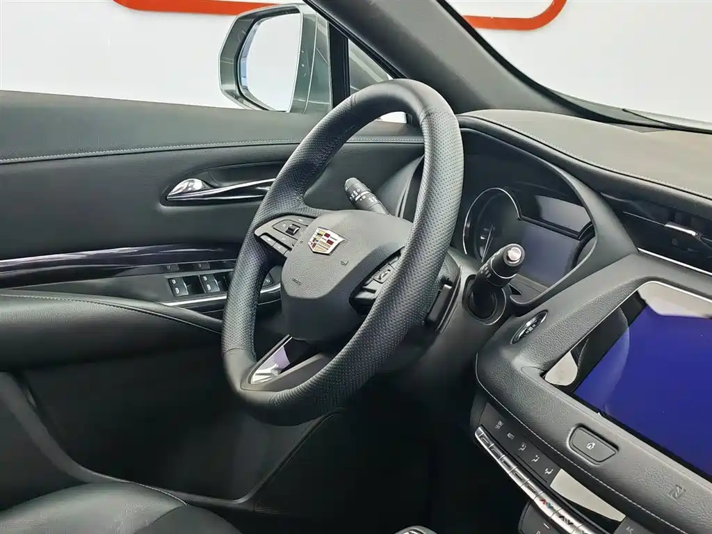 Cadillac XT4 2018 Model 28T 2WD Technology фото 22