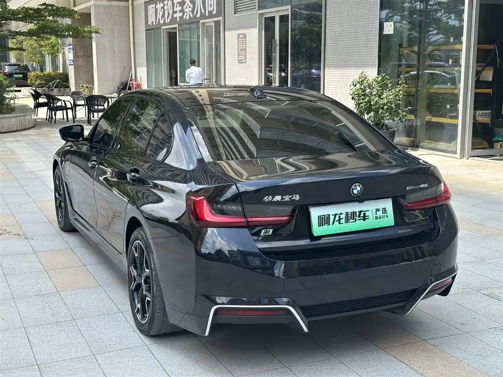 BMW i3 2024 eDrive 40 L Shadow Night Package фото 19