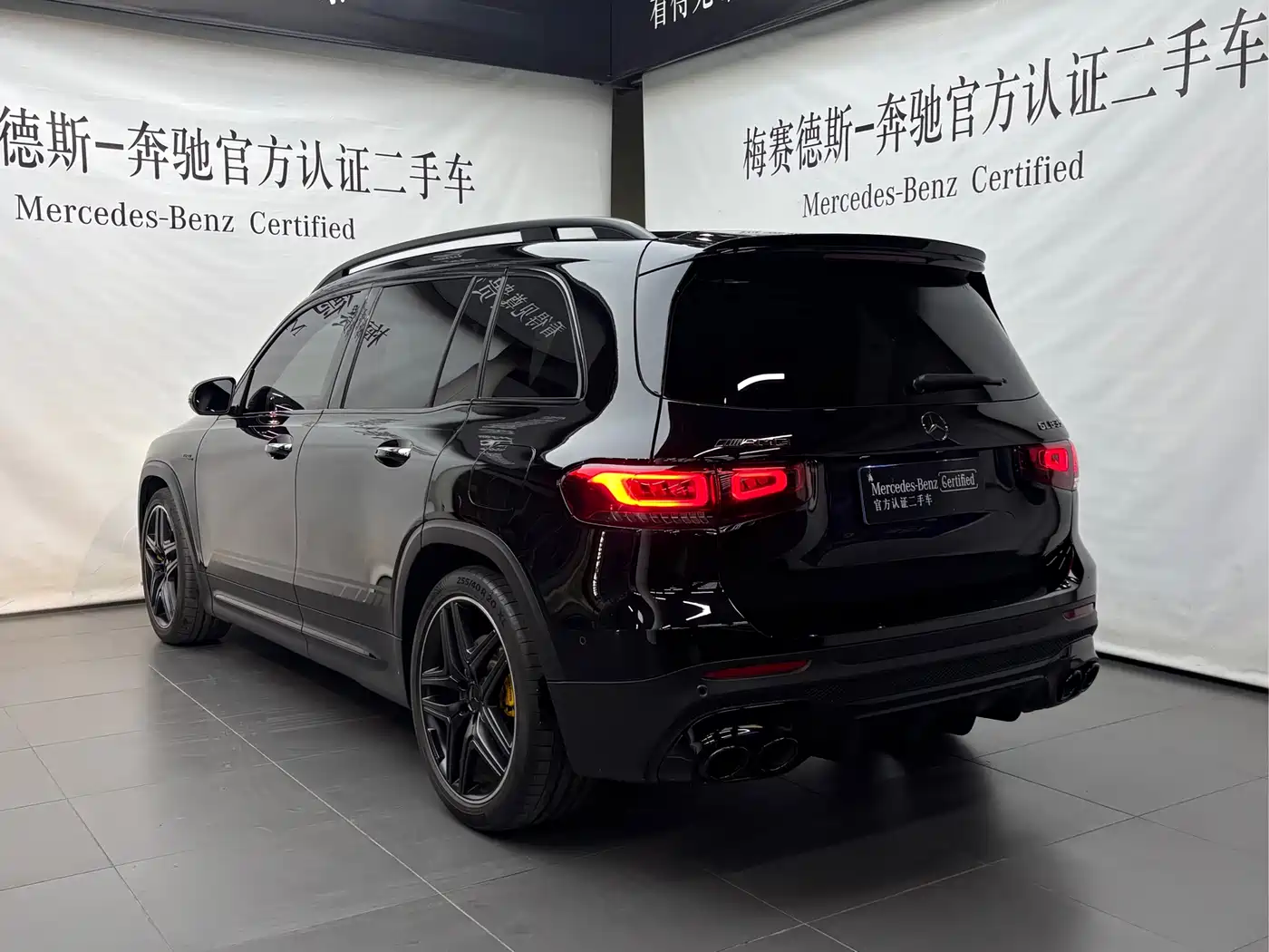 Mercedes-Benz GLB AMG 2023 Model AMG GLB 35 4MATIC фото 4