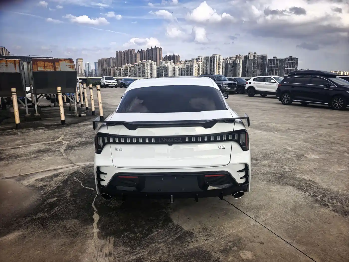 Lynk & Co 03 2023 1.5TD DCT Power Pro фото 4
