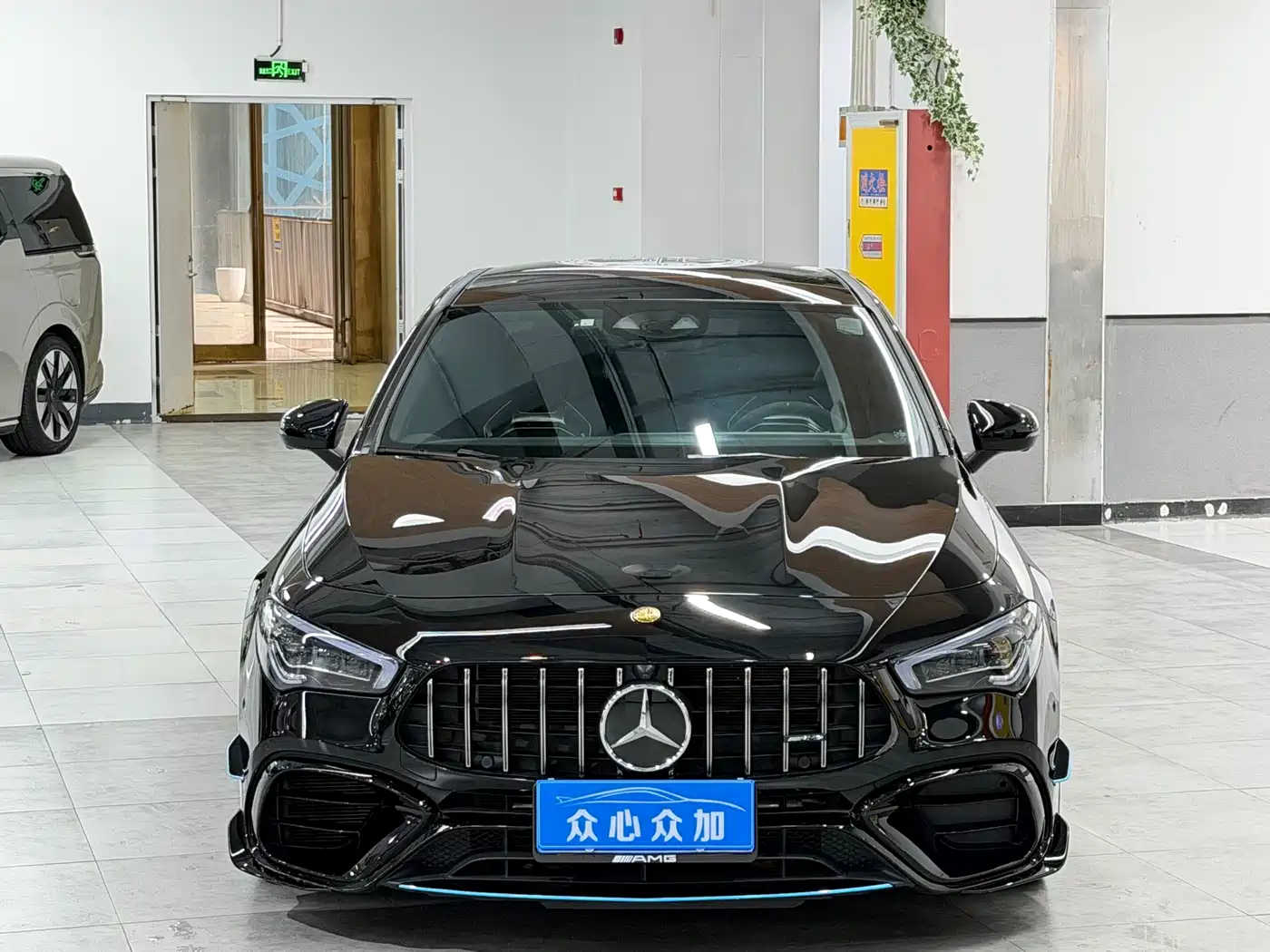 Mercedes-Benz CLA AMG 2022 AMG CLA 45 S 4MATIC+ 55th Anniversary Edition фото 2