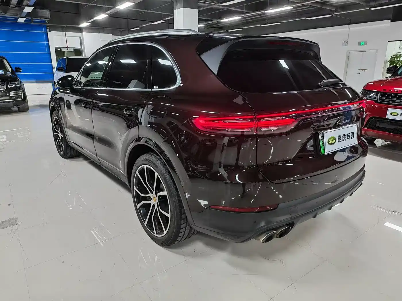 PORSCHE CAYENNE NEW ENERGY