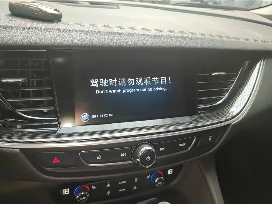 Buick Regal 2019 20T Elite China VI фото 13
