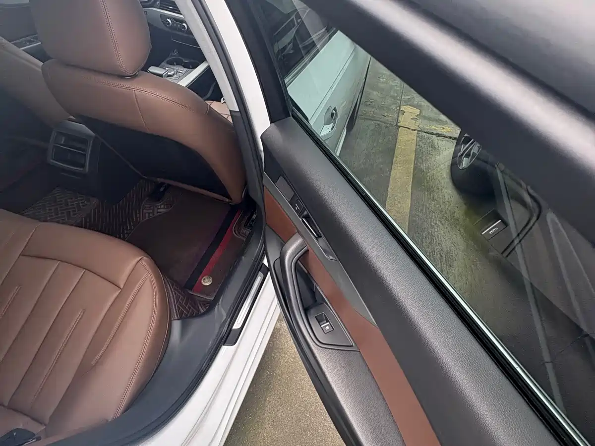 Audi A4L 2018 30th Anniversary 40 TFSI Progressive фото 10