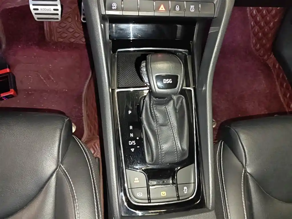 Škoda Kodiaq 2018 Facelift TSI330 7-seat 2WD Premium Luxury Edition фото 14