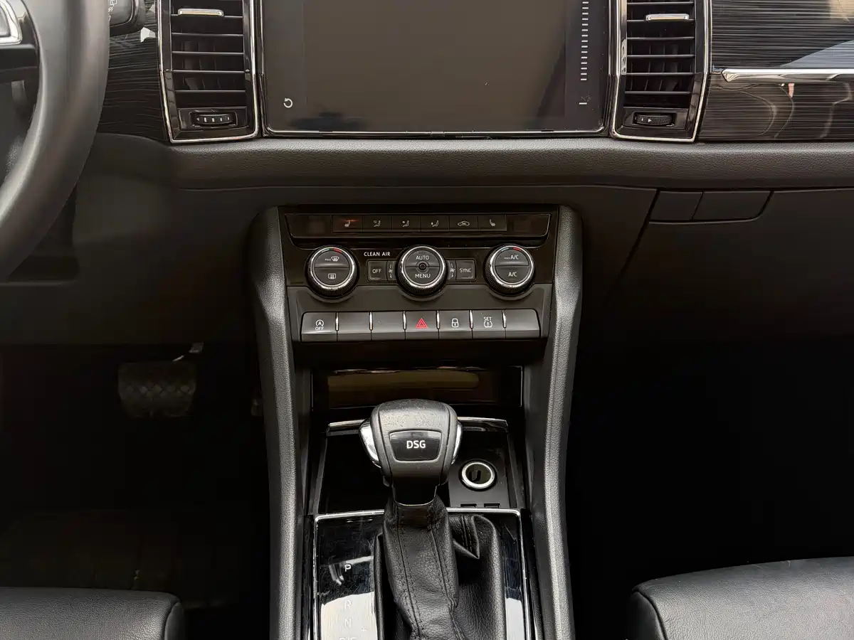 Škoda Kodiaq 2018 TSI330 7-seat FWD Luxury Premium фото 8