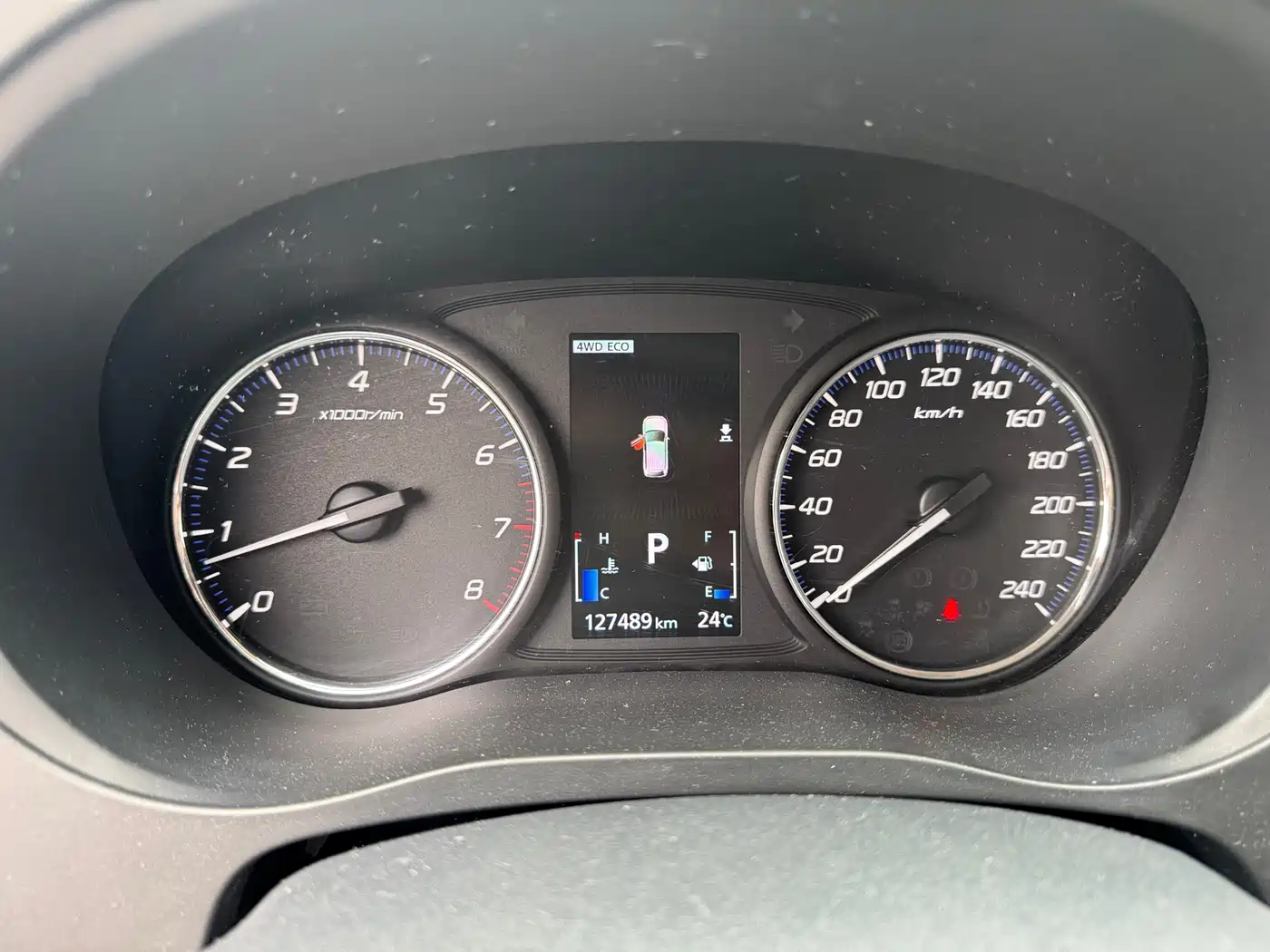 MITSUBISHI OUTLANDER
