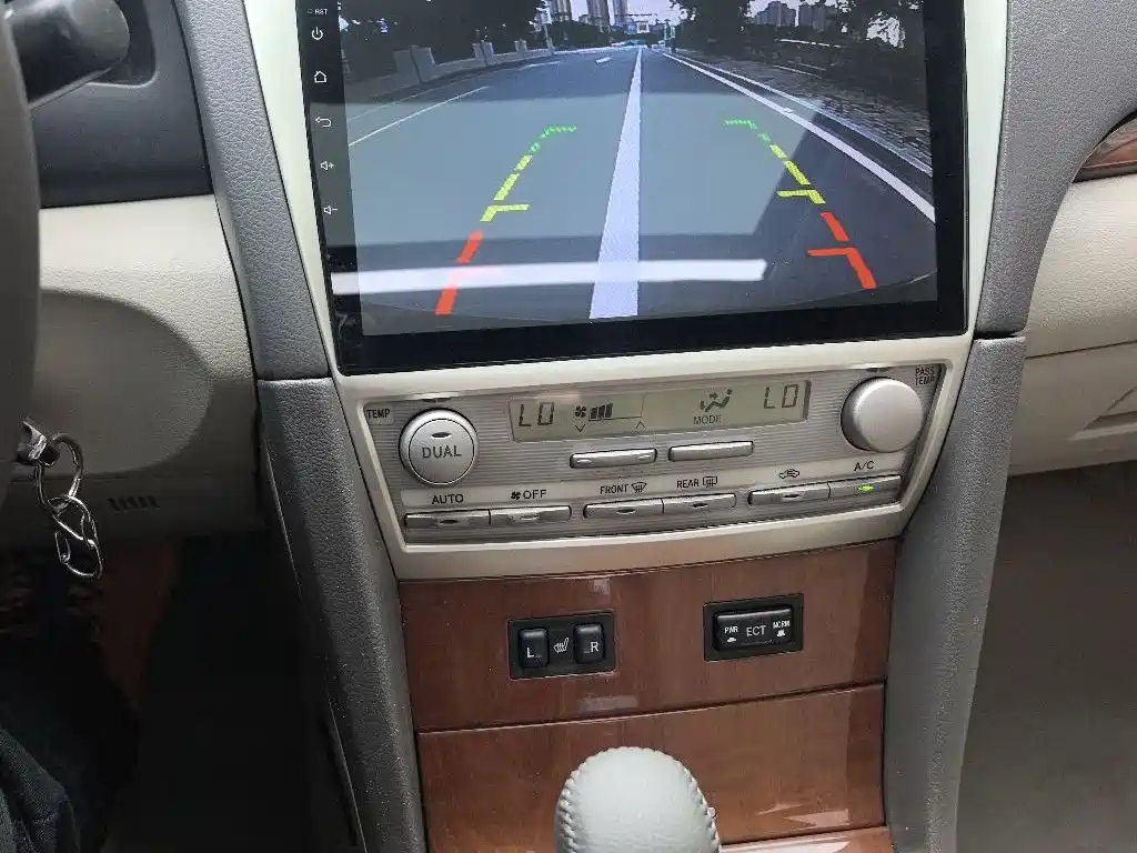 Toyota Camry 2013 200G Classic Luxury Edition фото 13