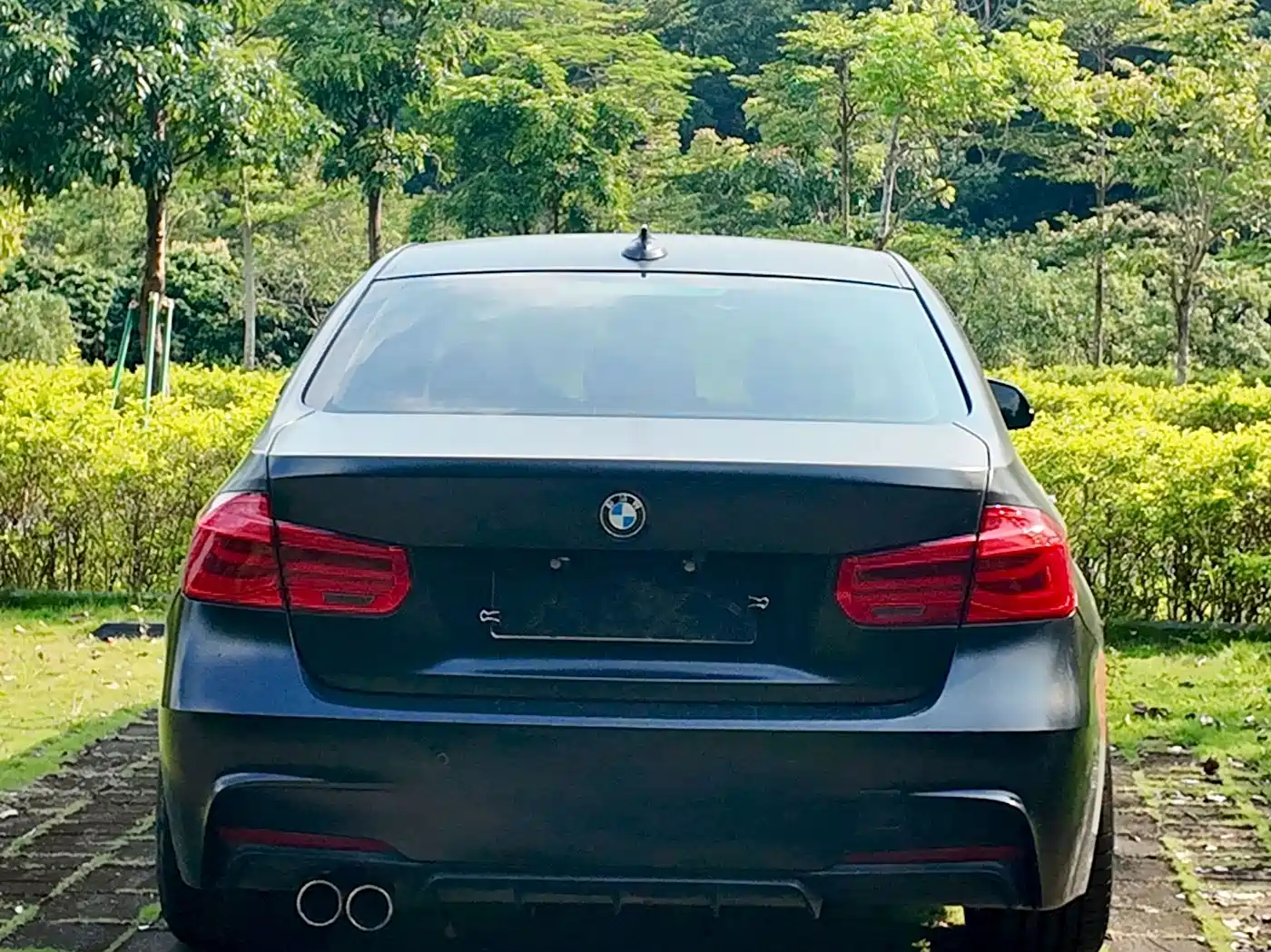 BMW 3 Series (Import) 2013 2013 320i Sport Design Package