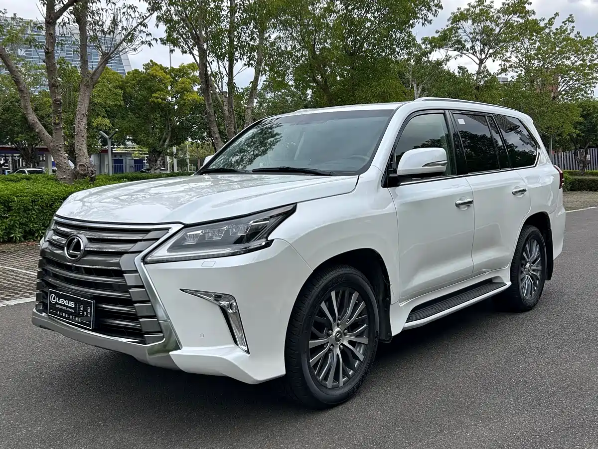 Lexus LX 2017 570 Dynamic Luxury