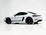 Photo 4 - Porsche 718