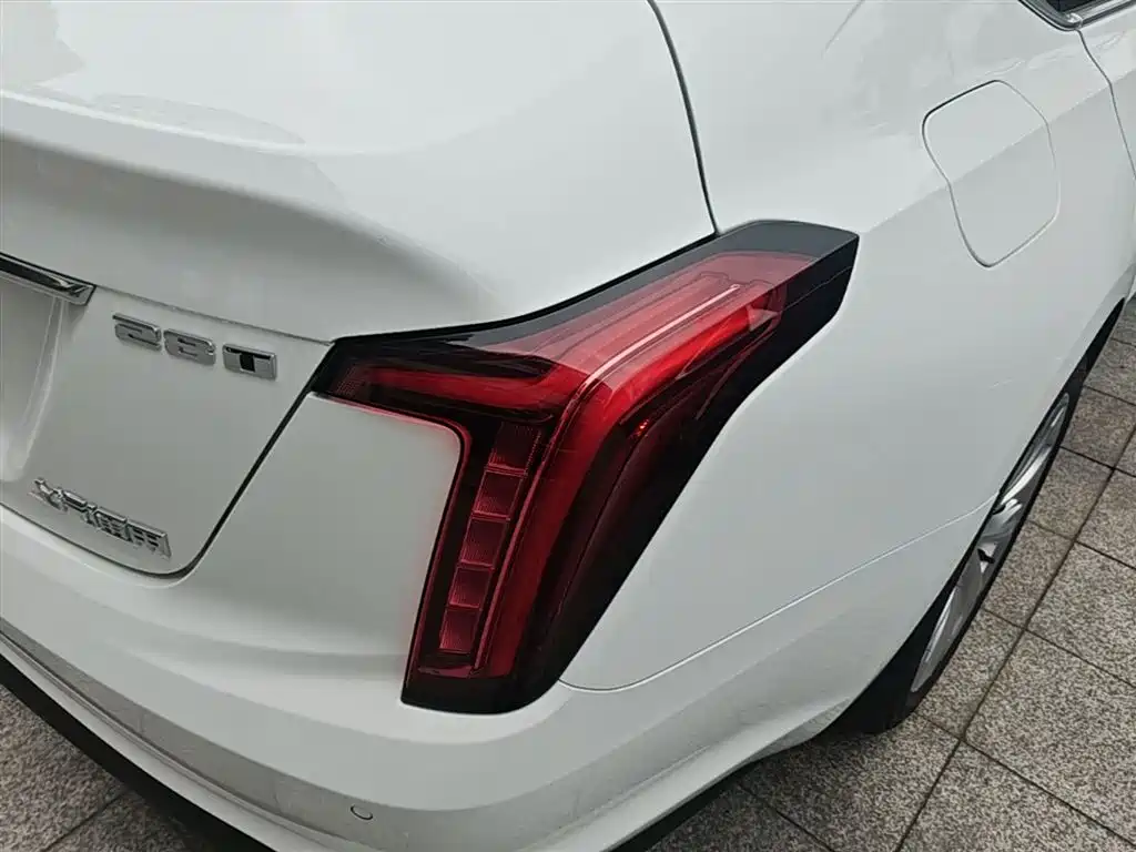 Cadillac CT5 2021 Facelift 28T Luxury Edition фото 8