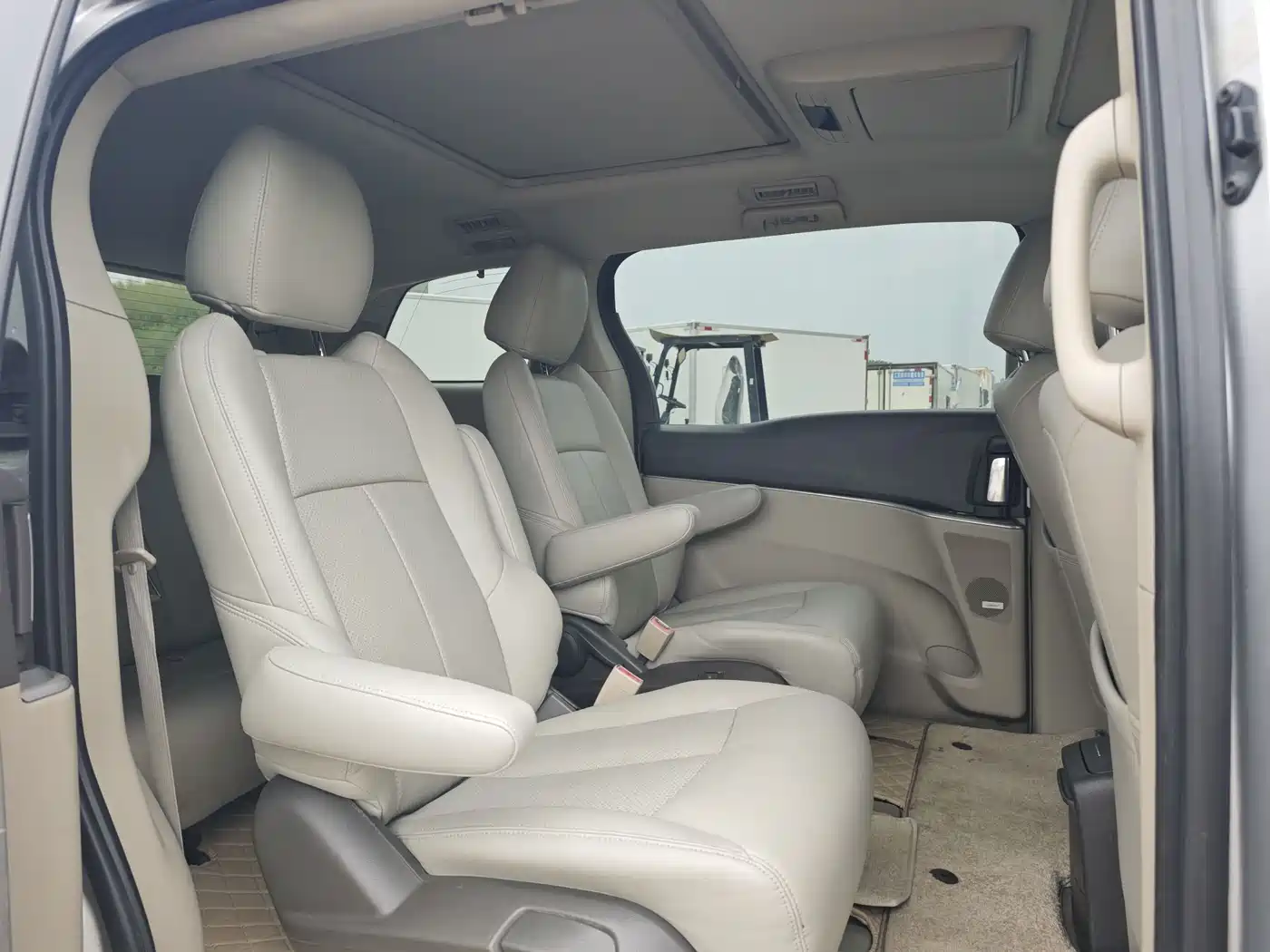 Buick GL8 2013 3.0L XT Luxury Business Flagship Edition фото 10