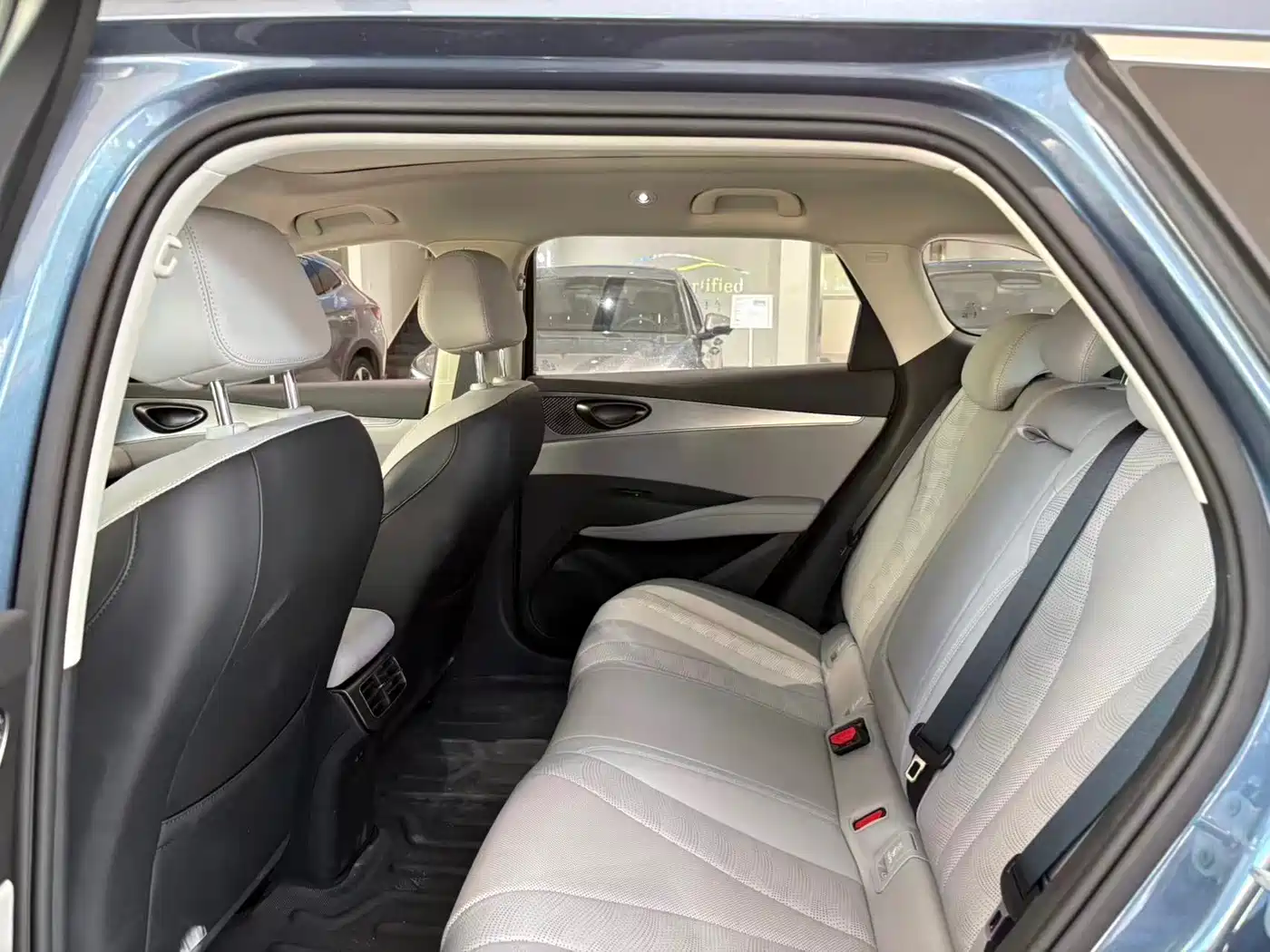 2025 BYD Seal 06 DM-i Touring