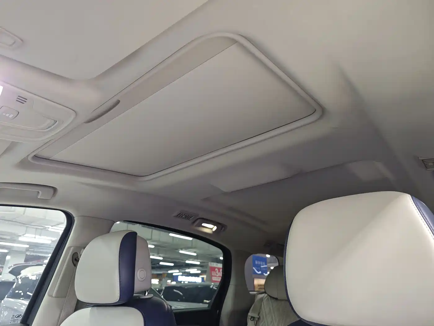 Buick GL8 2021 ES Landlord 653T Comfort фото 15