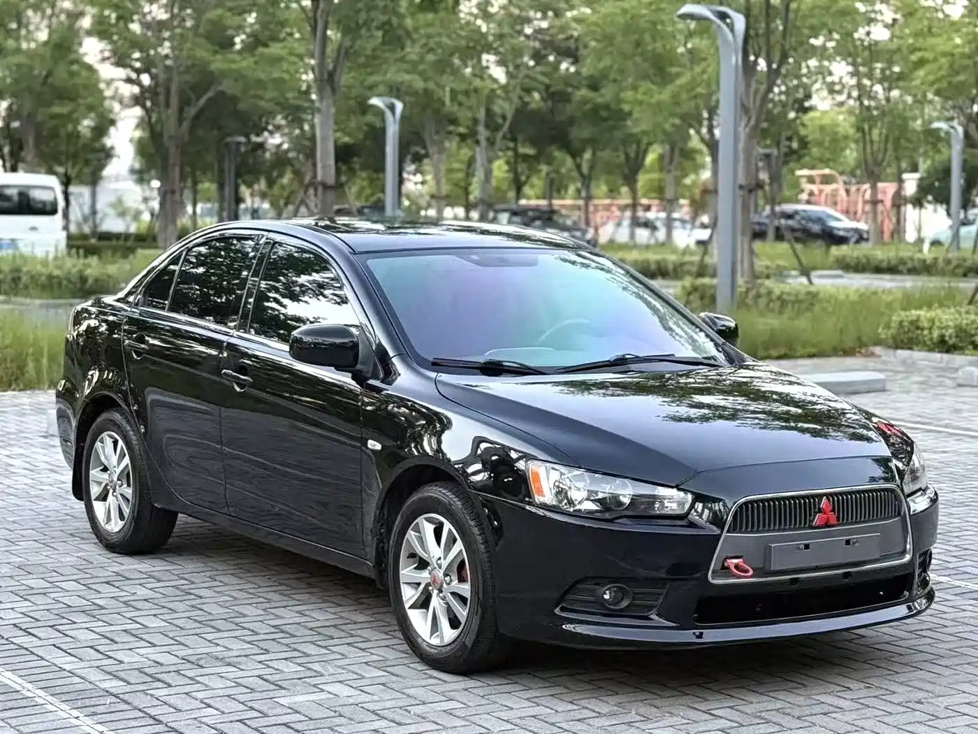 Mitsubishi Lancer EX 2011 Fashion Edition 1.8L CVT Comfort фото 3