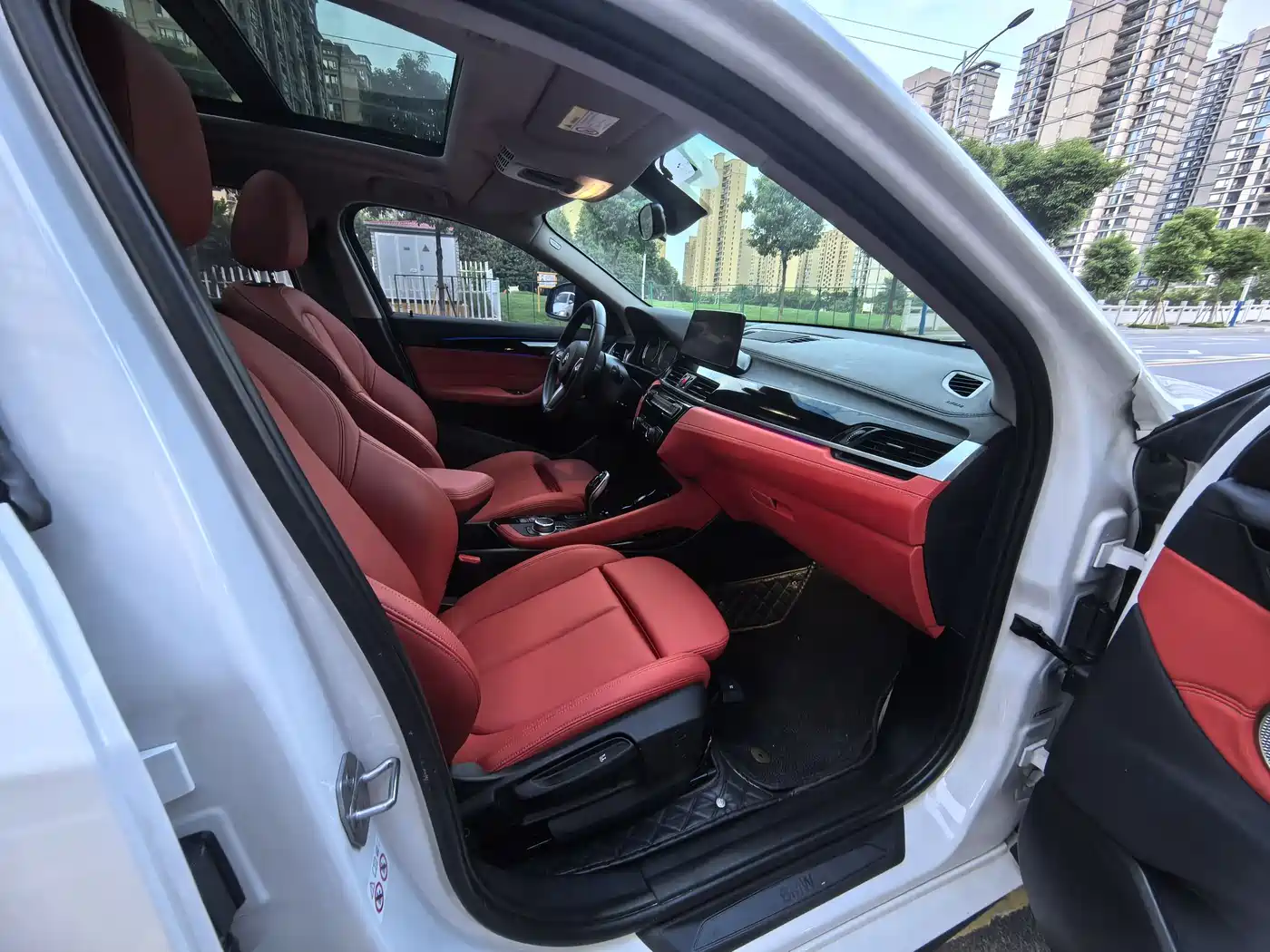 BMW X2 2022 sDrive25i M Sport Package фото 11