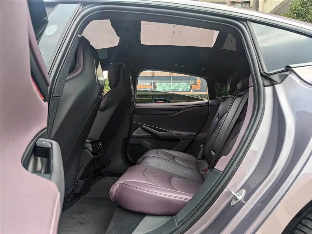 Xiaomi Auto Xiaomi SU7 2024 RWD Ultra Long Range Advanced Smart Driving Pro Edition фото 14