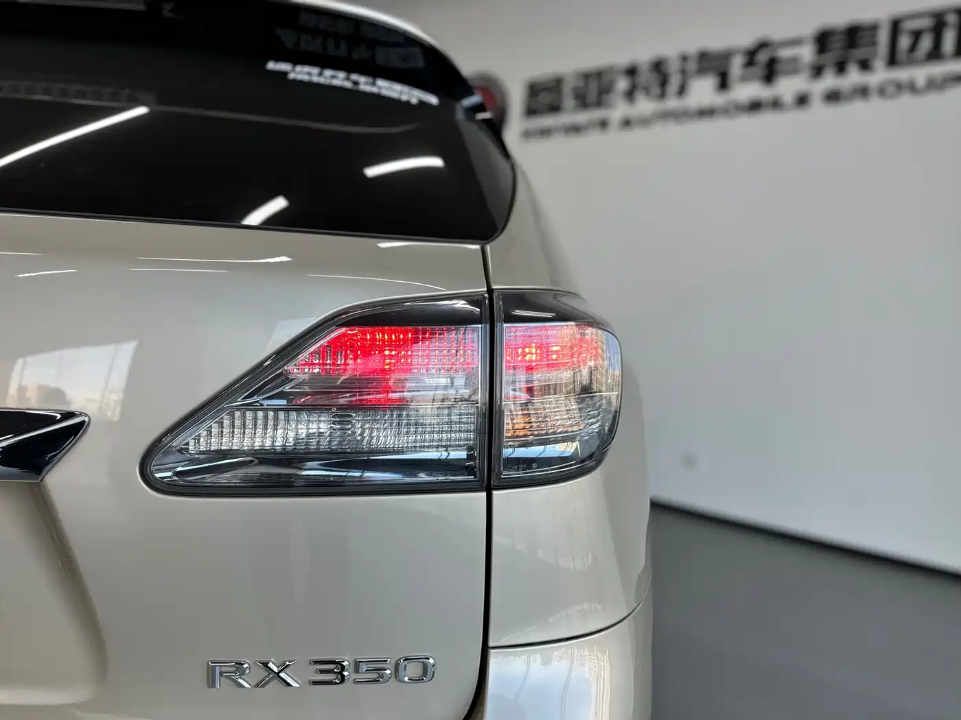 Lexus RX Classic 2011 270 Elegance фото 22