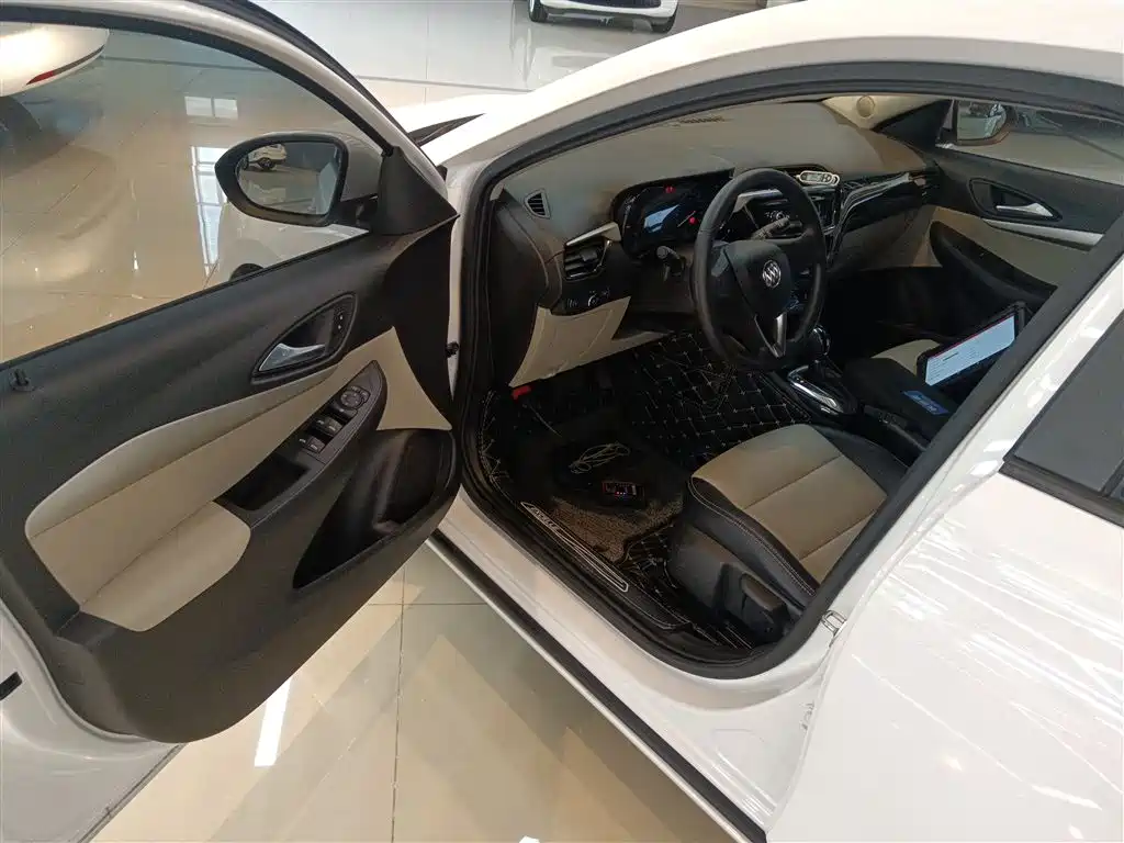 Buick Excelle 2018 15N CVT Elite фото 16