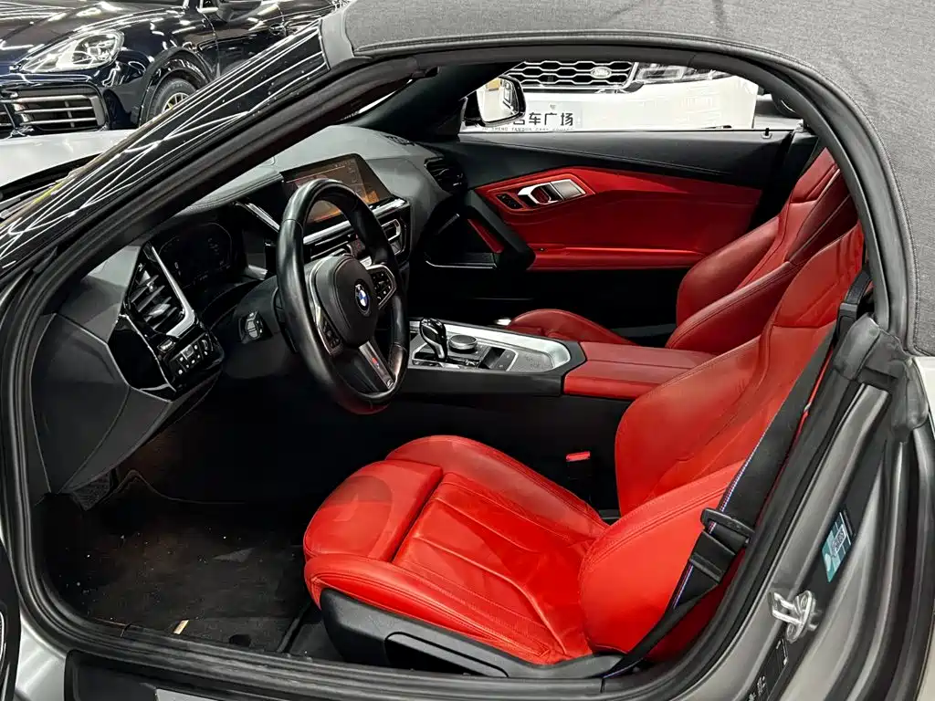 Photo 2 - BMW Z4