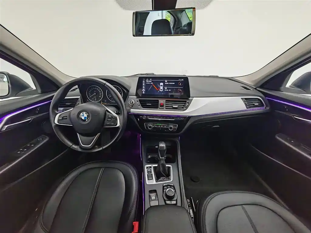 BMW 1 Series 2017 118i Fashion фото 5
