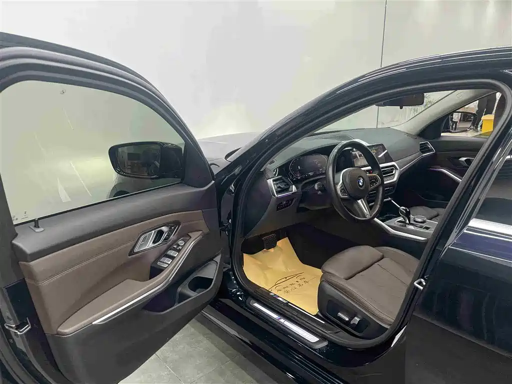 BMW 3 Series 2022 Facelift 325i M Sport Package фото 6