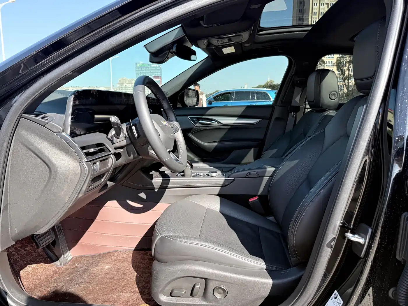 Cadillac CT5 2024 28T Luxury Model Pro фото 4