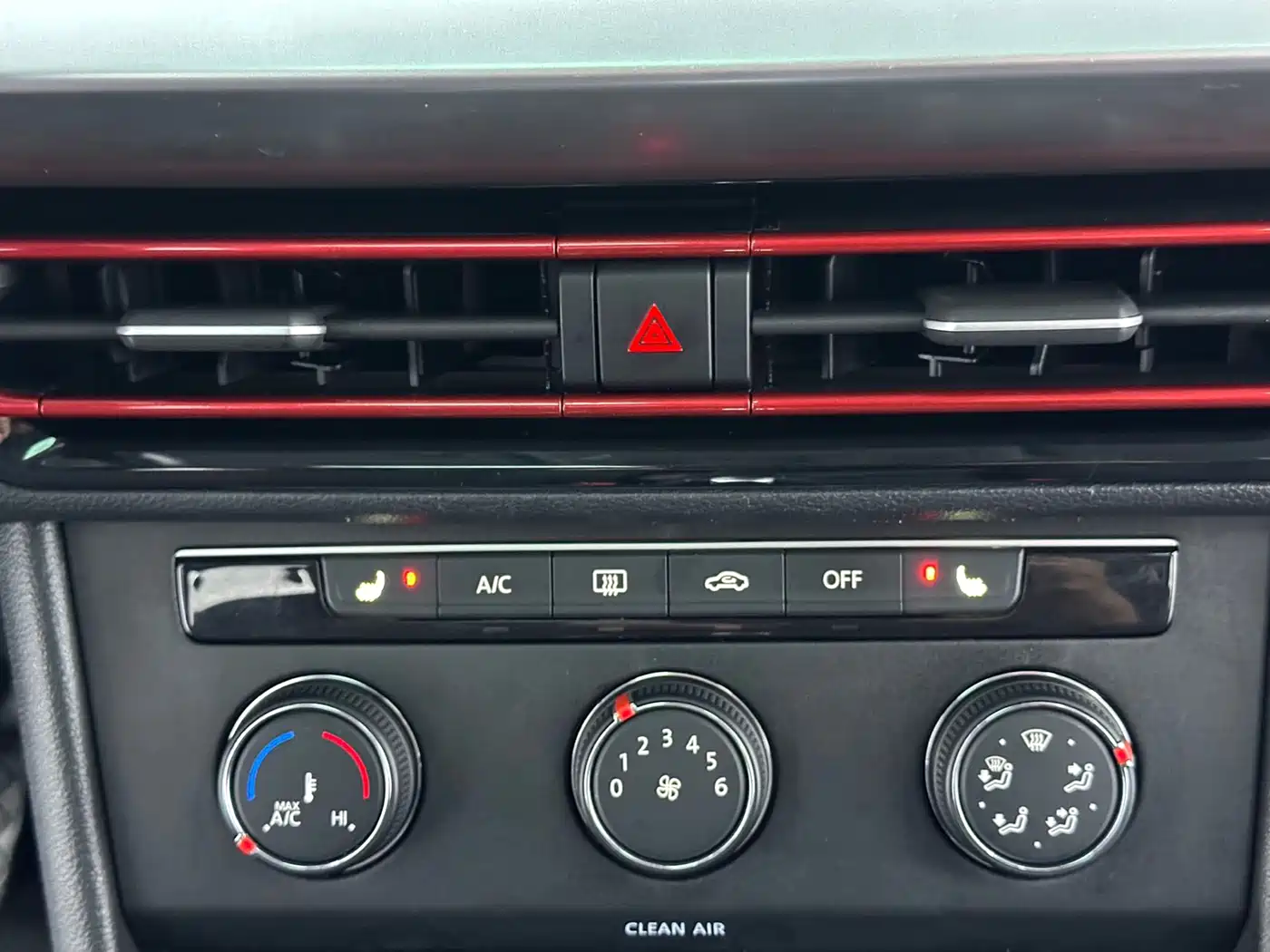 Volkswagen Lavida 2023 280TSI DSG Starlight Comfort Edition фото 8