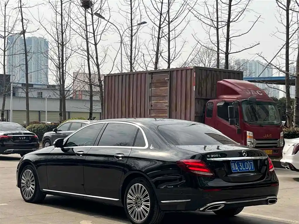 Mercedes-Benz E-Class 2020 Facelift E 300 L Fashion фото 9