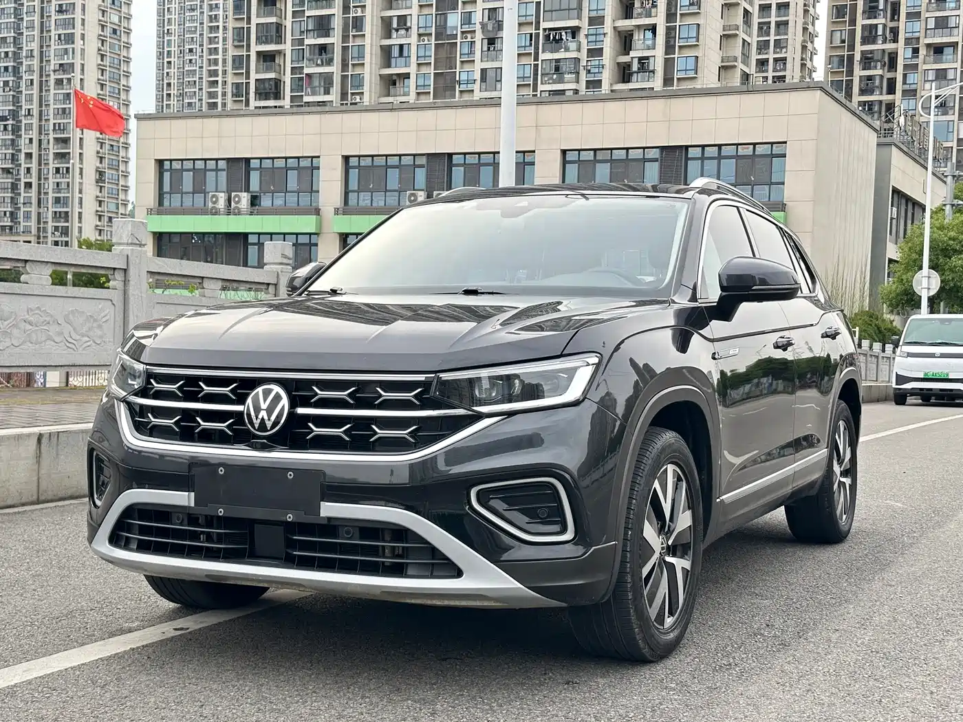 Volkswagen Tayron 2023 330TSI 2WD Luxury Plus Advanced Edition