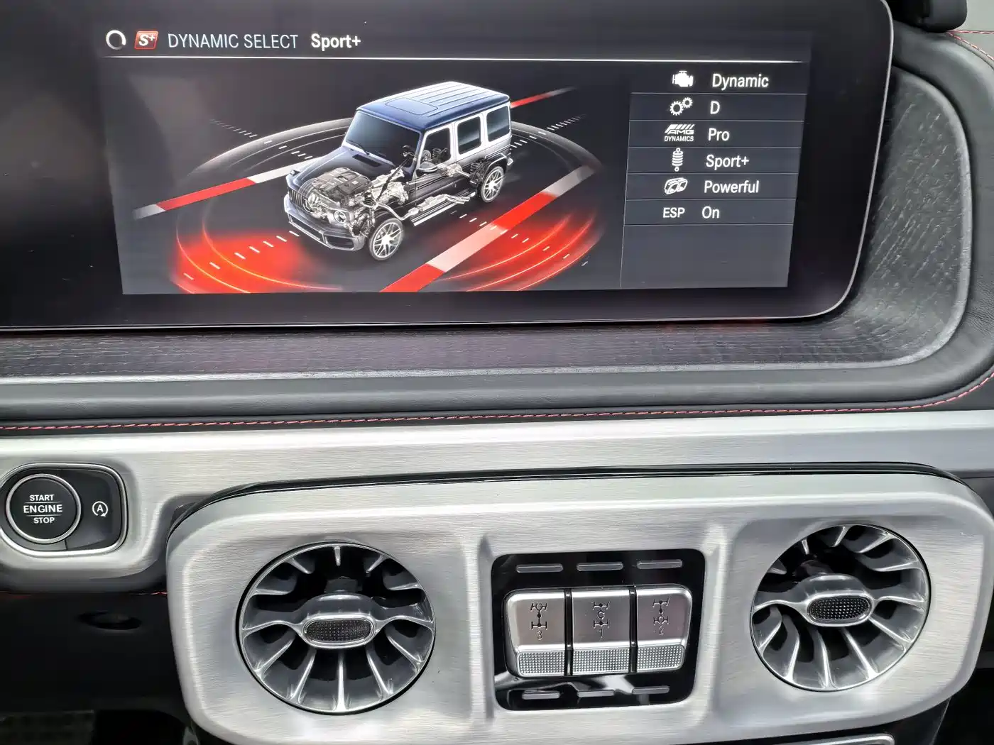Mercedes-Benz G-Class AMG 2022 AMG G 63 фото 32