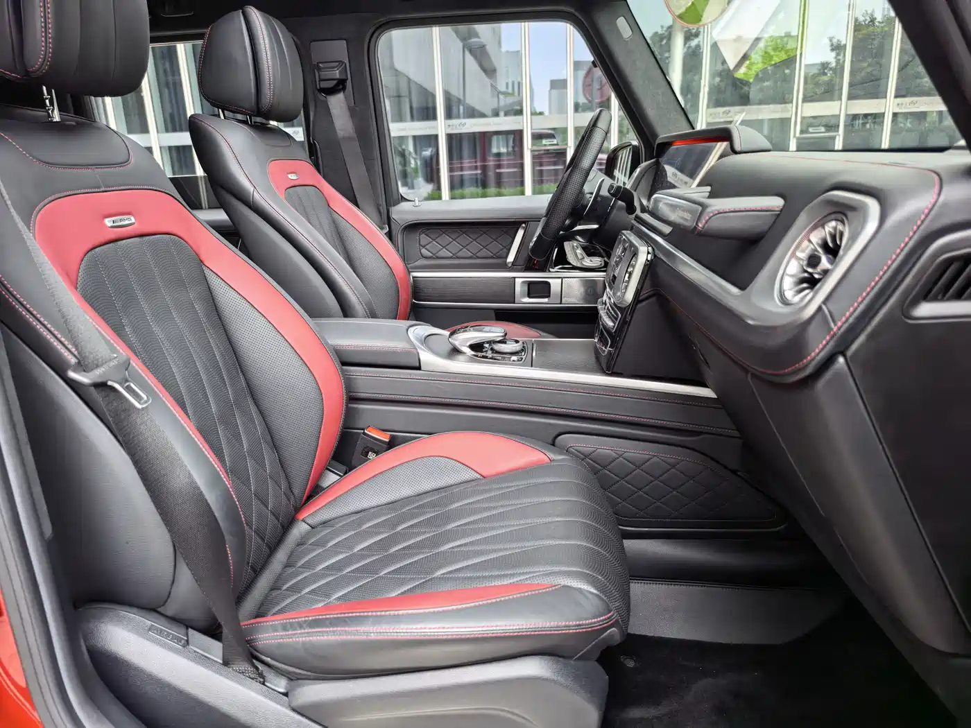 Mercedes-Benz G-Class AMG 2022 AMG G 63 фото 36
