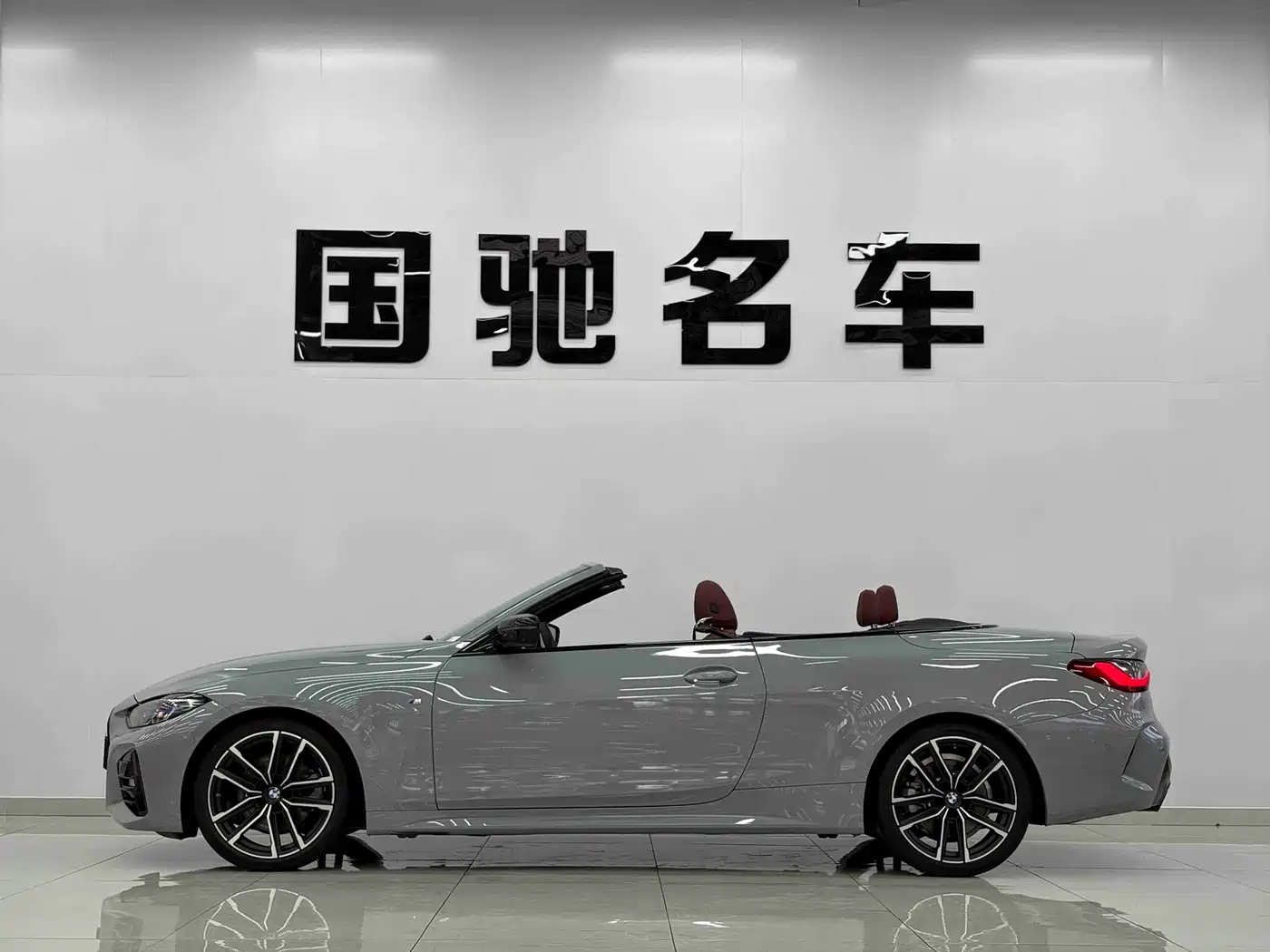 BMW 4 Series 2022 430i Convertible M Sport Shadow Night Package фото 9